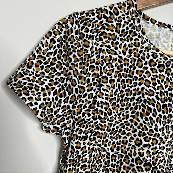 J Crew Factory Womens Size XS Leopard Print Short Sleeve Studio Tee Shirt Crew - Picture 3 of 10
